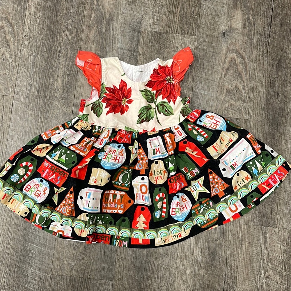 Platinum Matilda Jane poinsettia/gift tag top